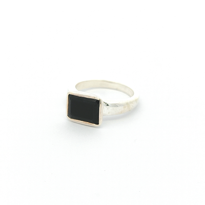 Black Onyx Ring - Renoir - boothandbooth