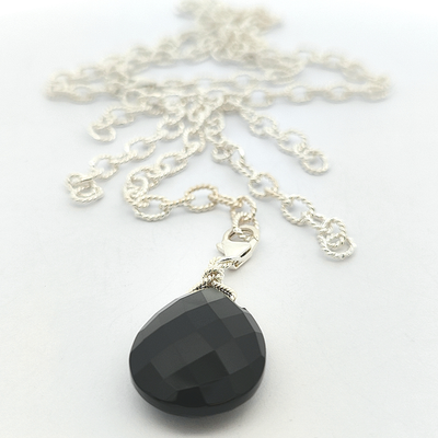Black Onyx Pendant Necklace - Kiki - boothandbooth