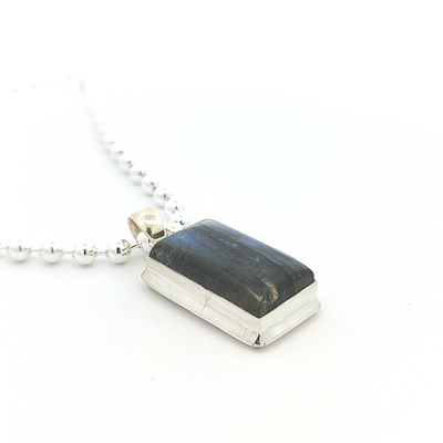 Labradorite Pendant - Anna - boothandbooth