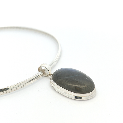 Labradorite Pendant - Monique - boothandbooth