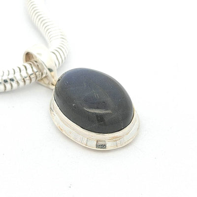 Labradorite Pendant Imogen - boothandbooth