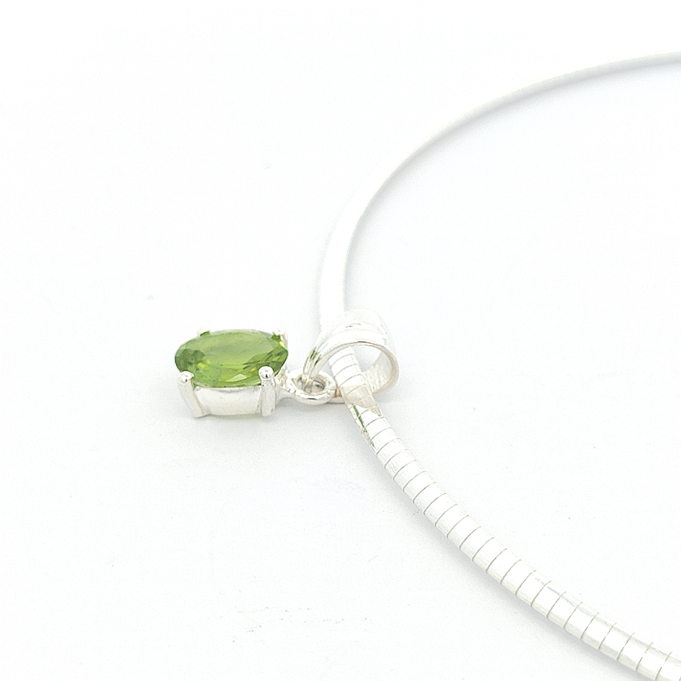 Peridot Pendant - Dulcie - boothandbooth