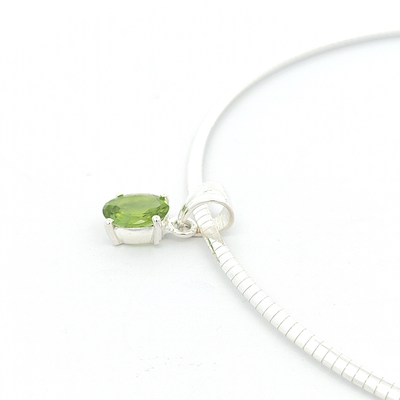 Peridot Pendant - Dulcie - boothandbooth