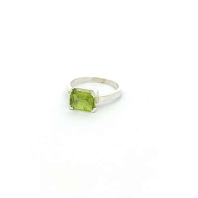 Peridot Ring - Turner - boothandbooth