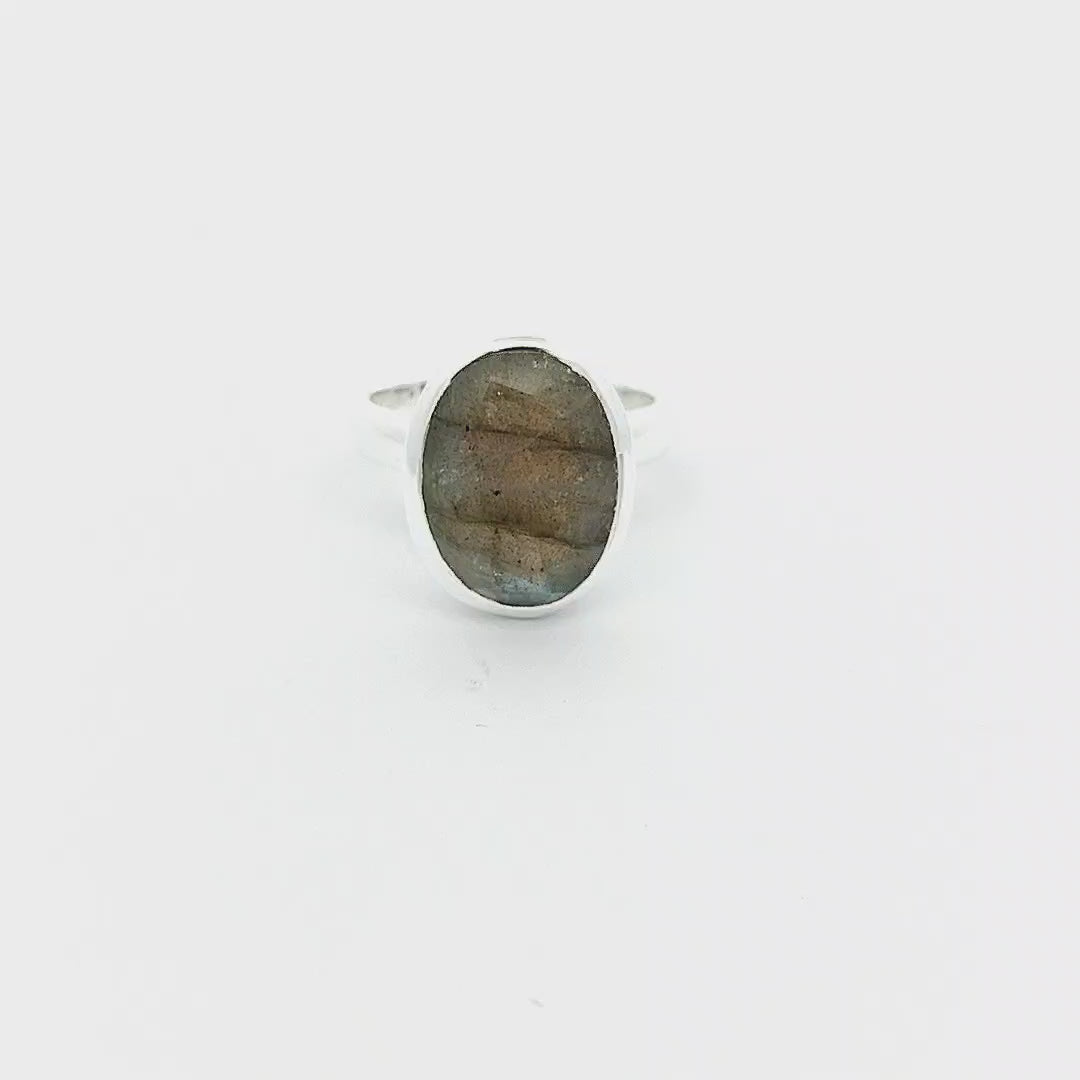 Labradorite Ring - Gauguin