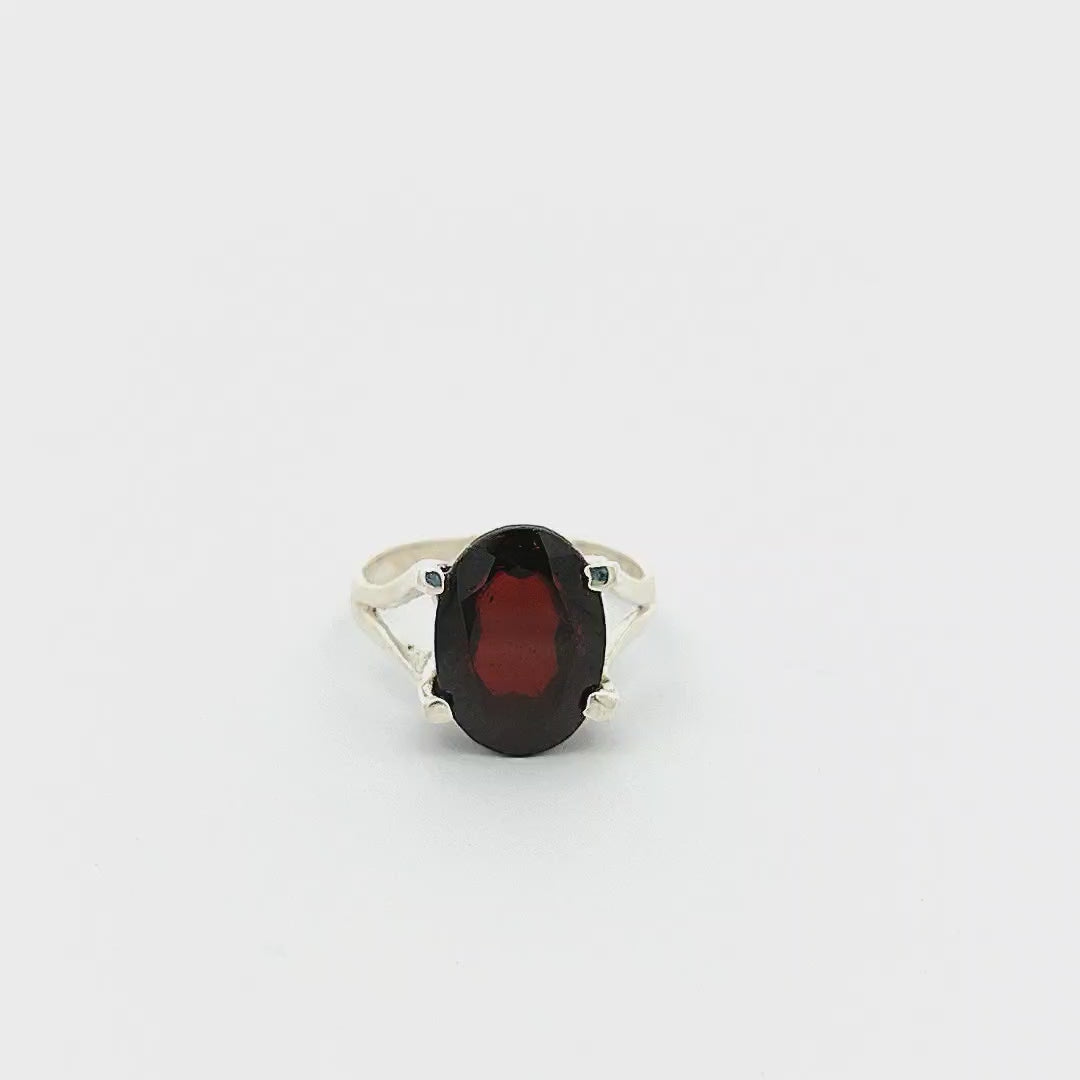 Garnet Ring - Degas