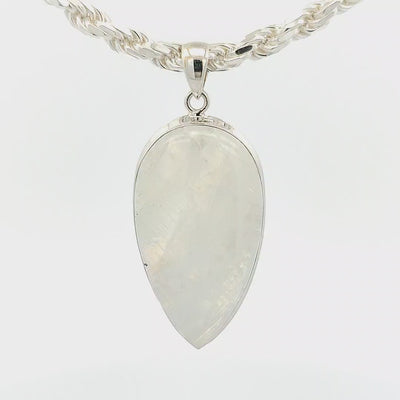 Moonstone Pendant - Geneveive