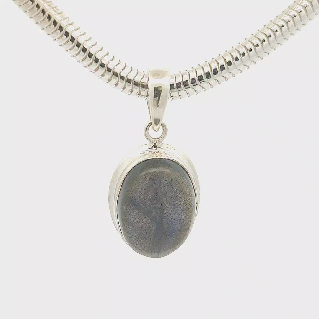 Labradorite Pendant Imogen