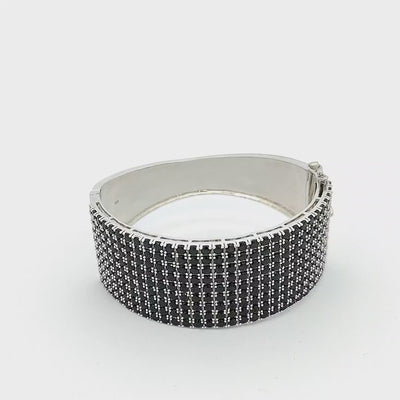Black Spinel Cuff - Jessica