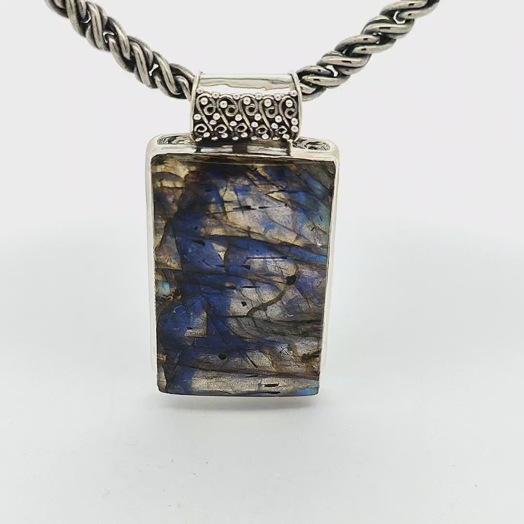 Labradorite Pendant - Joy
